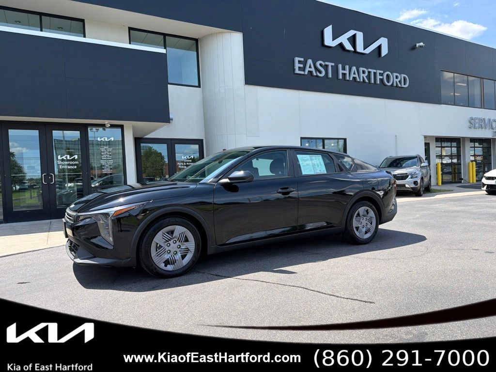 2025 Kia K4 LX FWD