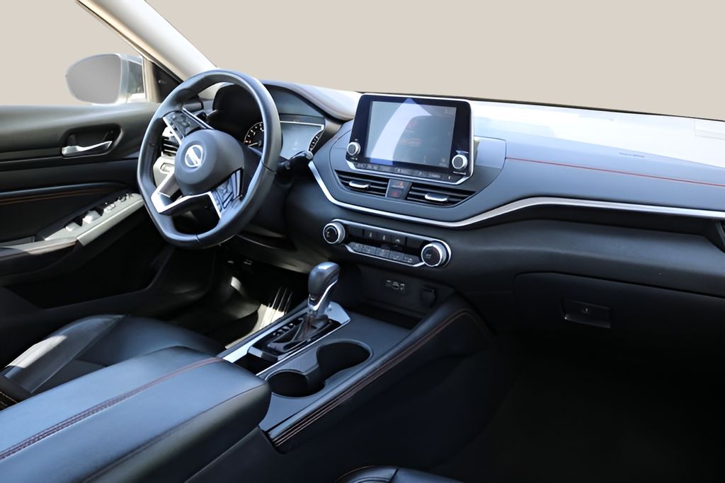 Used Car 2020 Nissan Altima  2.5 Sr For Sale Under $20,000 In Austin, Texas