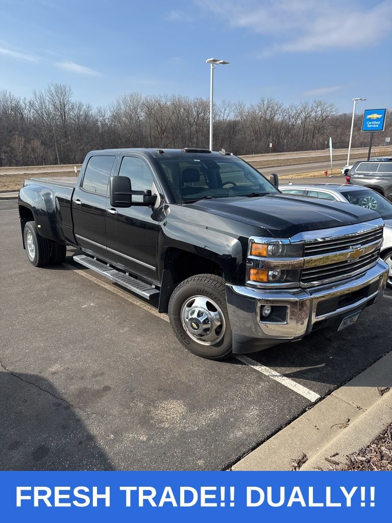 2015 Chevrolet Silverado 3500HD LTZ Crew Cab 4WD