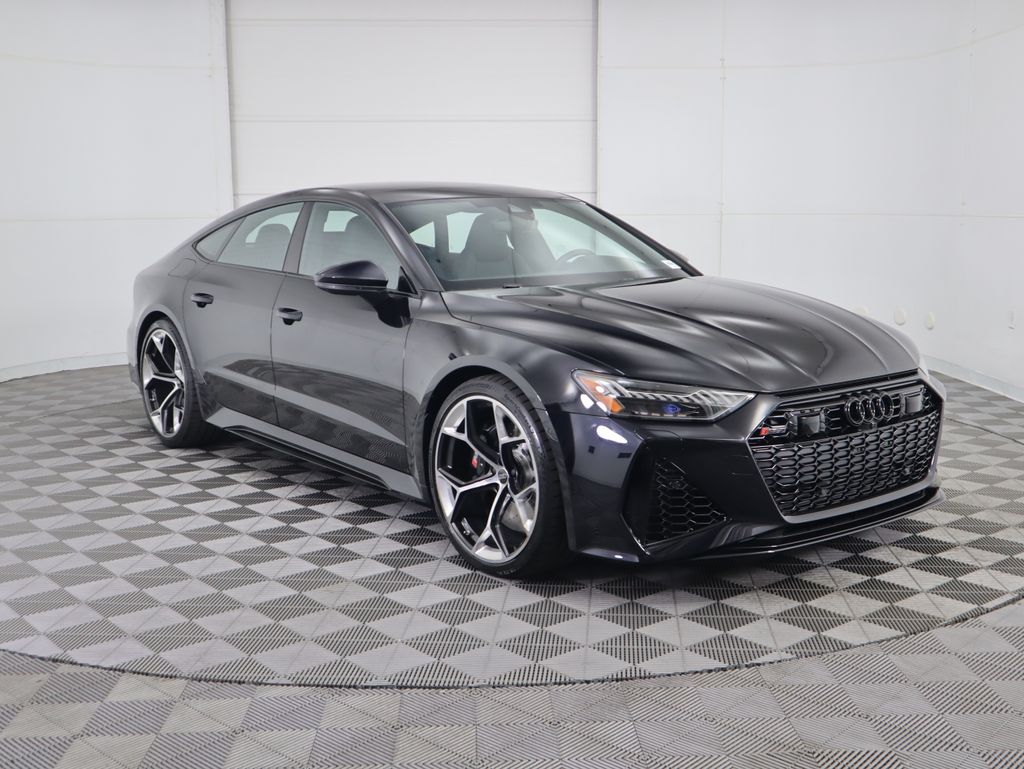Thumbnail: 2025 Audi RS 7 - 3