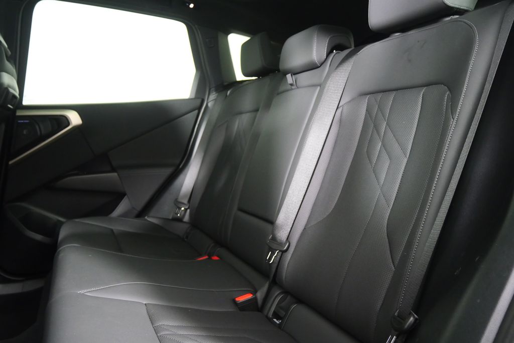 Thumbnail: 2025 BMW X3 - 15