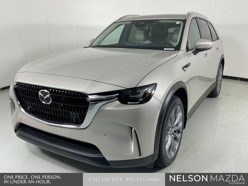 2026 Mazda CX-90 PHEV Preferred Package's photo