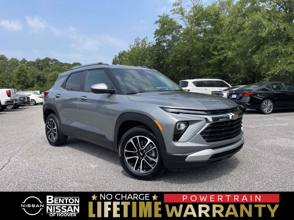 Sterling Gray Metallic 2026 Chevrolet Trailblazer SUV / Crossover Four-Wheel Drive 9-Speed Automatic
