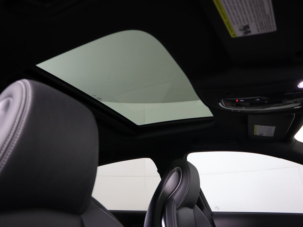 Thumbnail: 2022 Audi S4 - 19