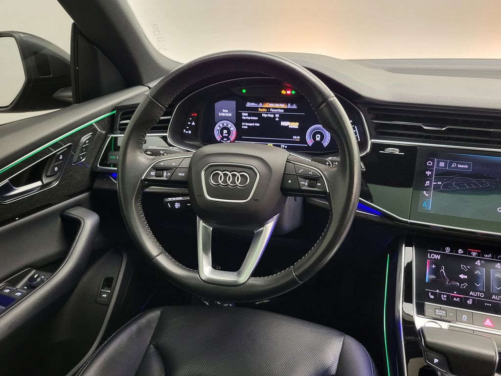 Thumbnail: 2019 Audi Q8 - 19