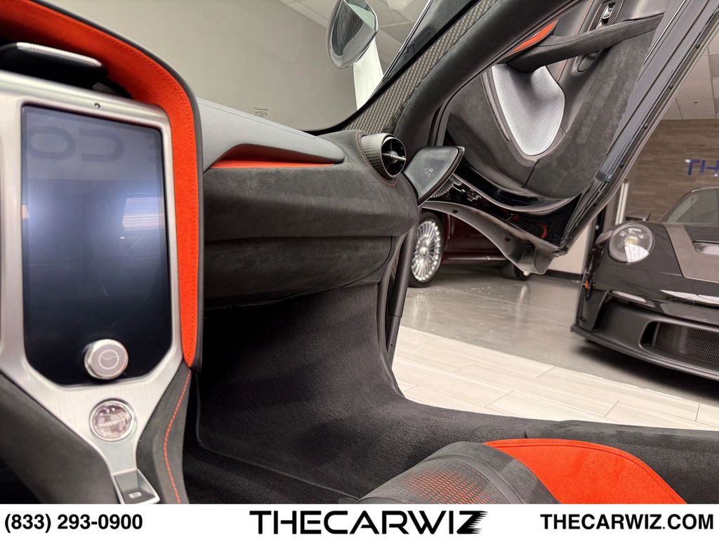 2024 McLaren 750S