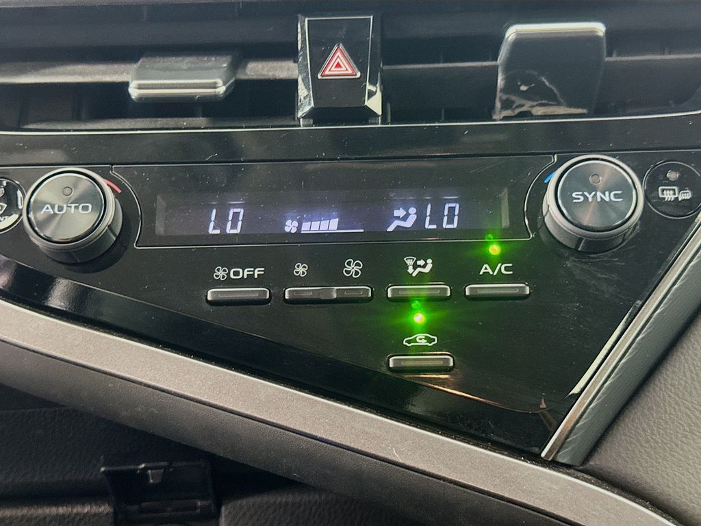 Used Car 2023 Toyota Camry  Se For Sale Under $25,000 In Austin, Texas