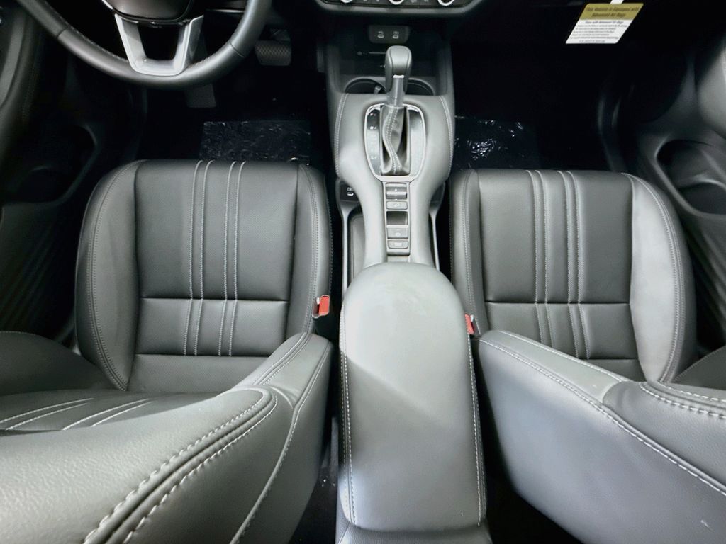 Thumbnail: 2027 Honda HR-V - 16