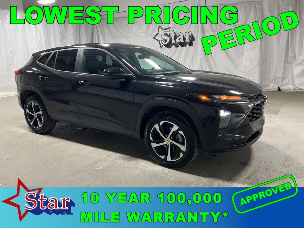 2025 Chevrolet Trax RS with 1RS FWD