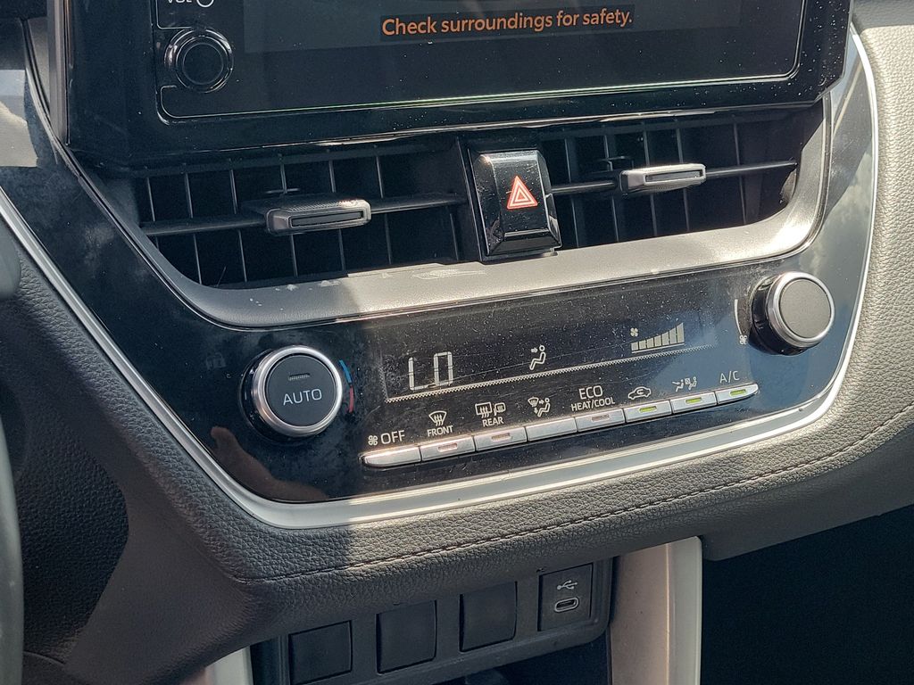 2024 Toyota Corolla Cross SE - Photo 19