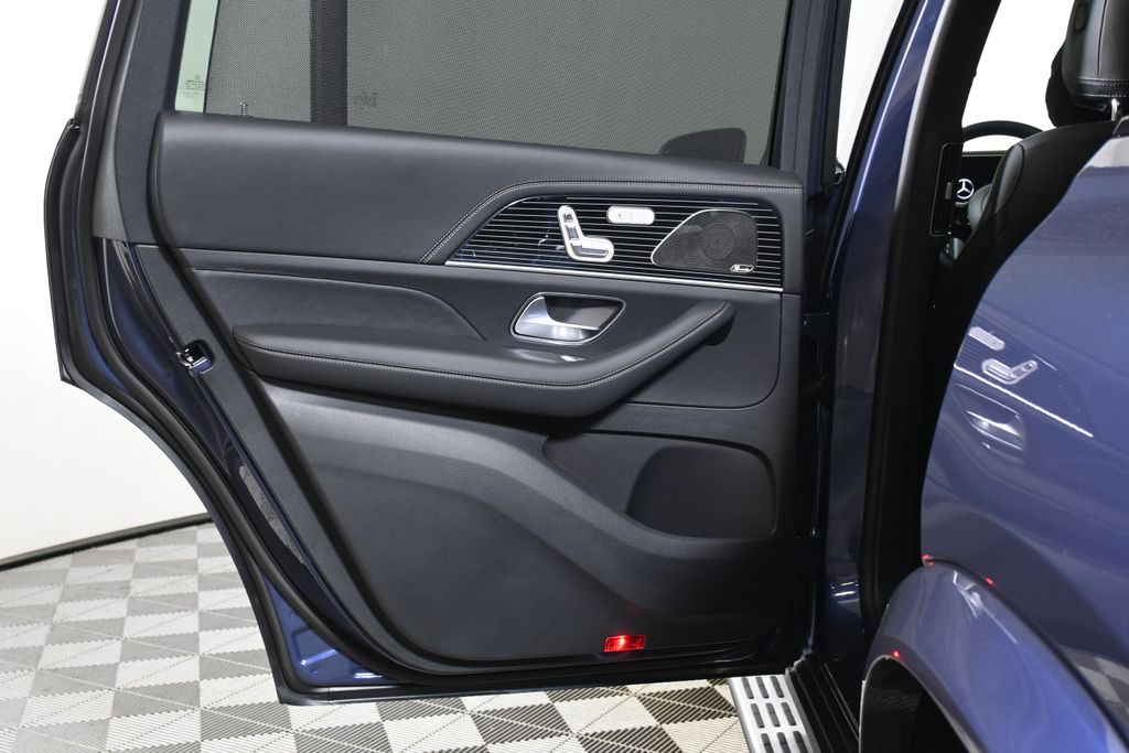 Thumbnail: 2026 Mercedes-Benz GLS - 26