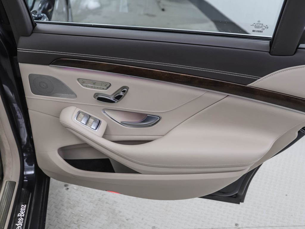Thumbnail: 2017 Mercedes-Benz S-Class - 24
