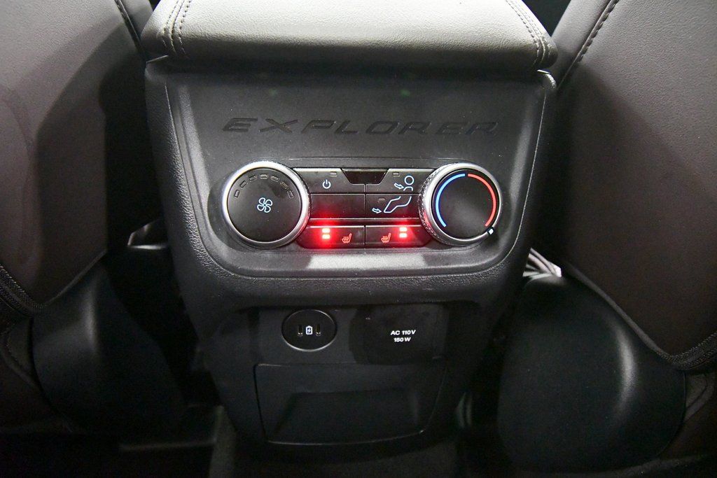 Used 2025 Ford Explorer SUV