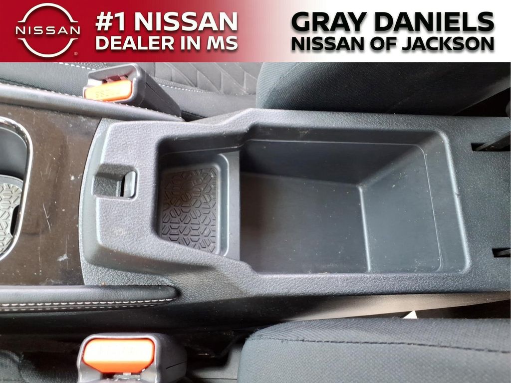 Used 2021 Nissan Kicks SUV
