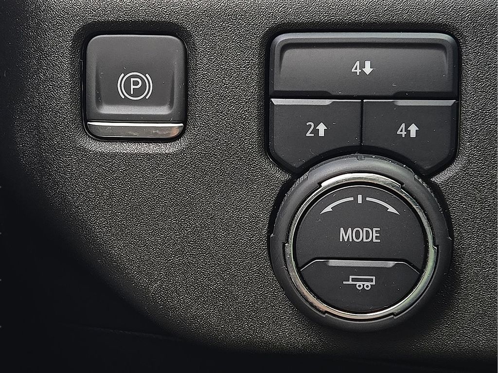 Used 2024 Chevrolet Silverado 3500HD LT For Sale in Farmington, AR