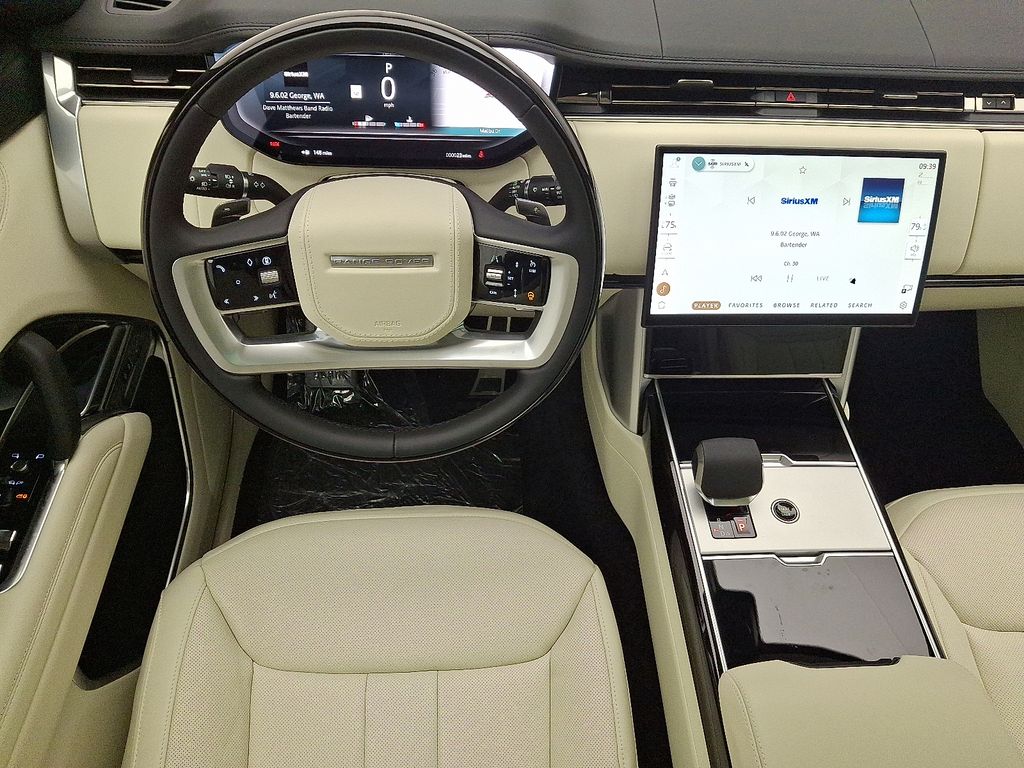 Thumbnail: 2026 Land Rover Range Rover - 9