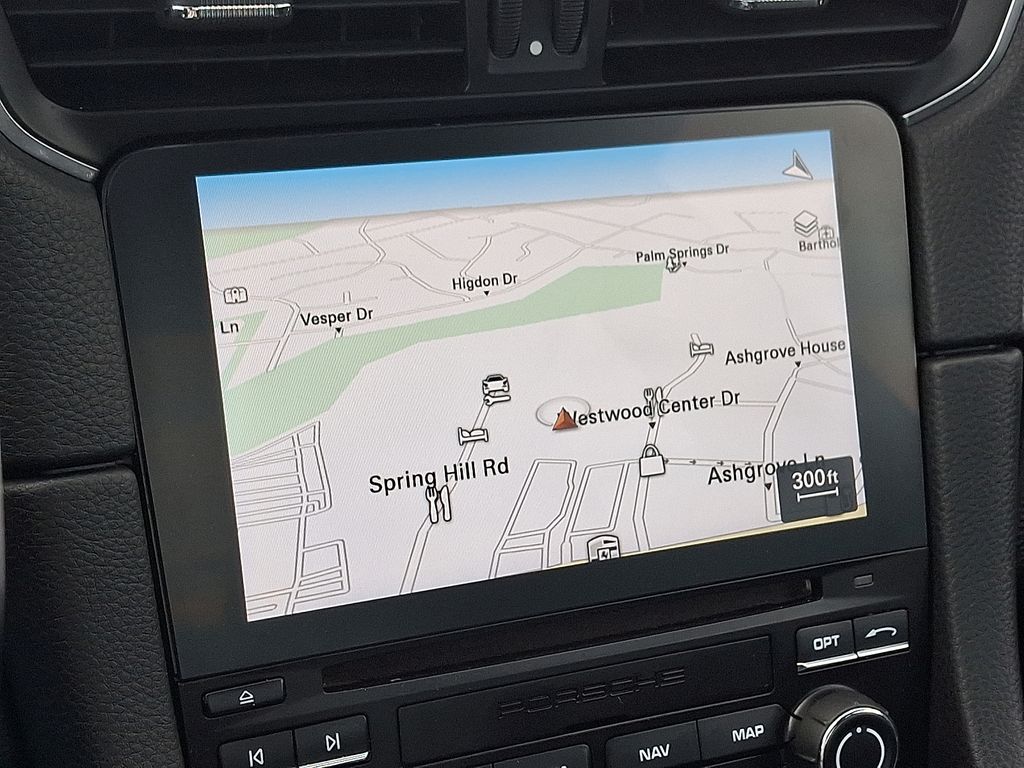 Thumbnail: 2017 Porsche 911 - 18