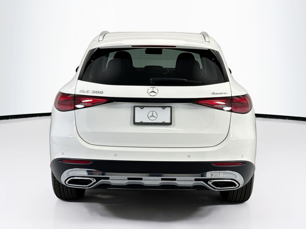 Thumbnail: 2026 Mercedes-Benz GLC - 6