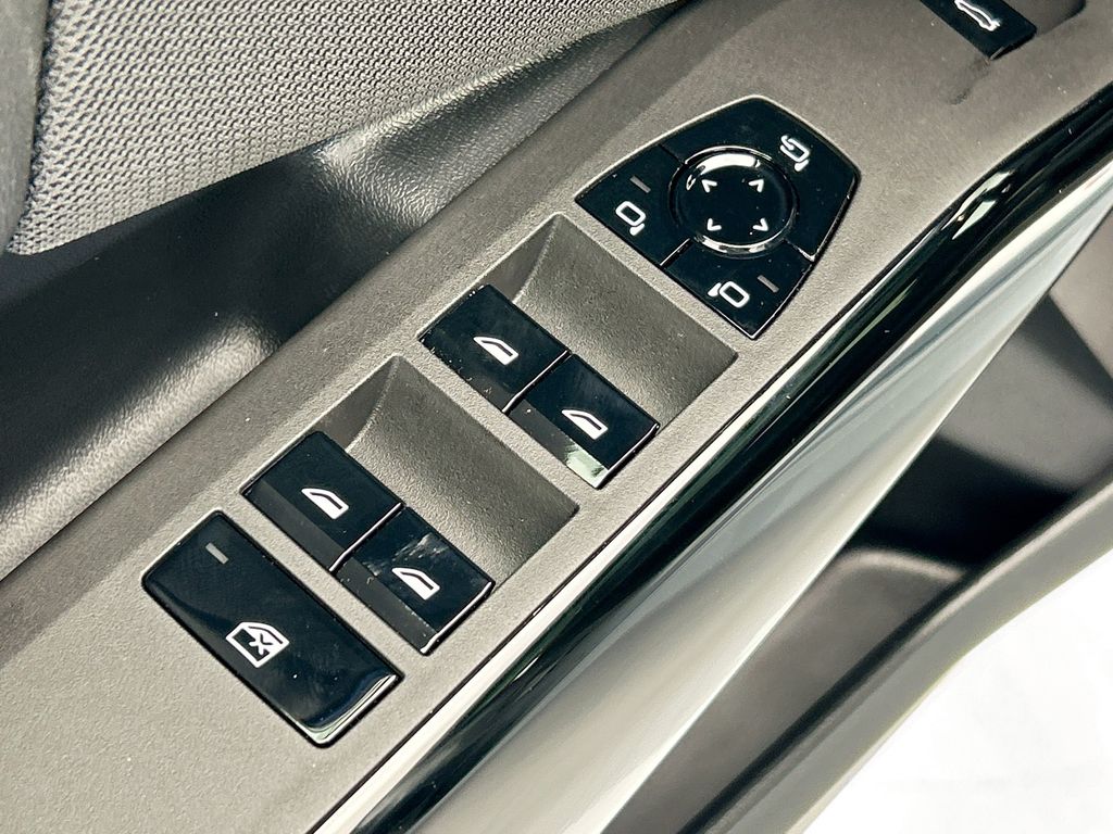 Thumbnail: 2026 BMW X3 - 22