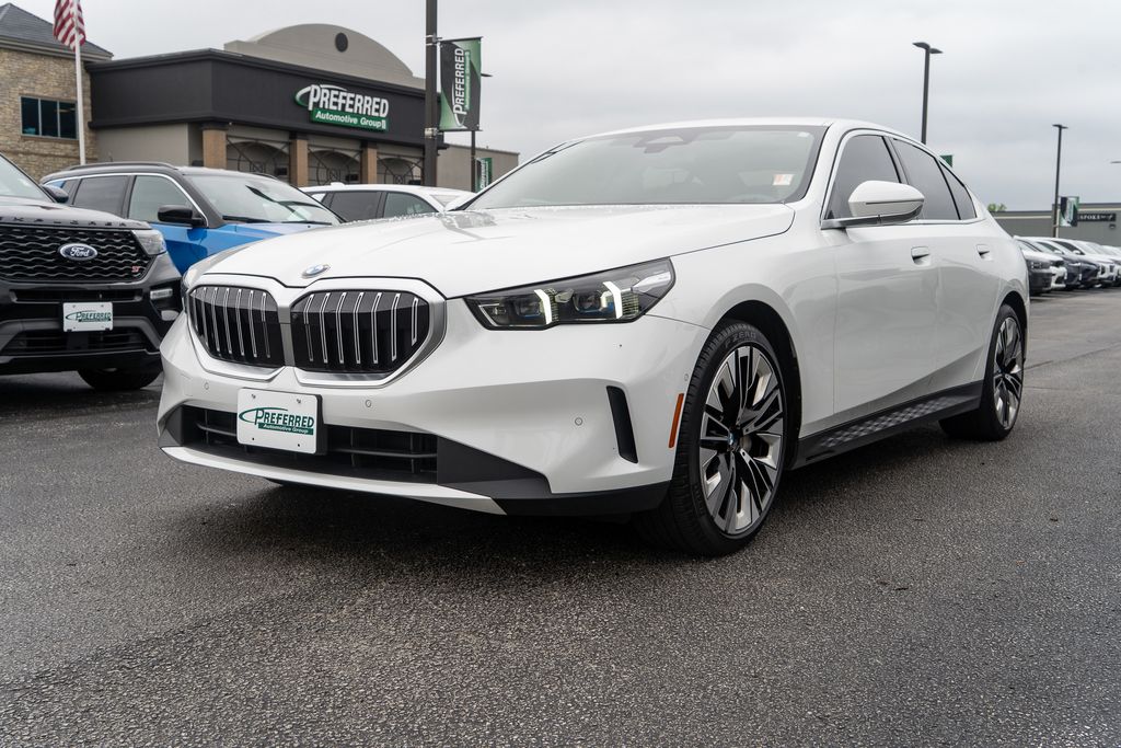 2024 BMW 5 Series 540i xDrive AWD   
