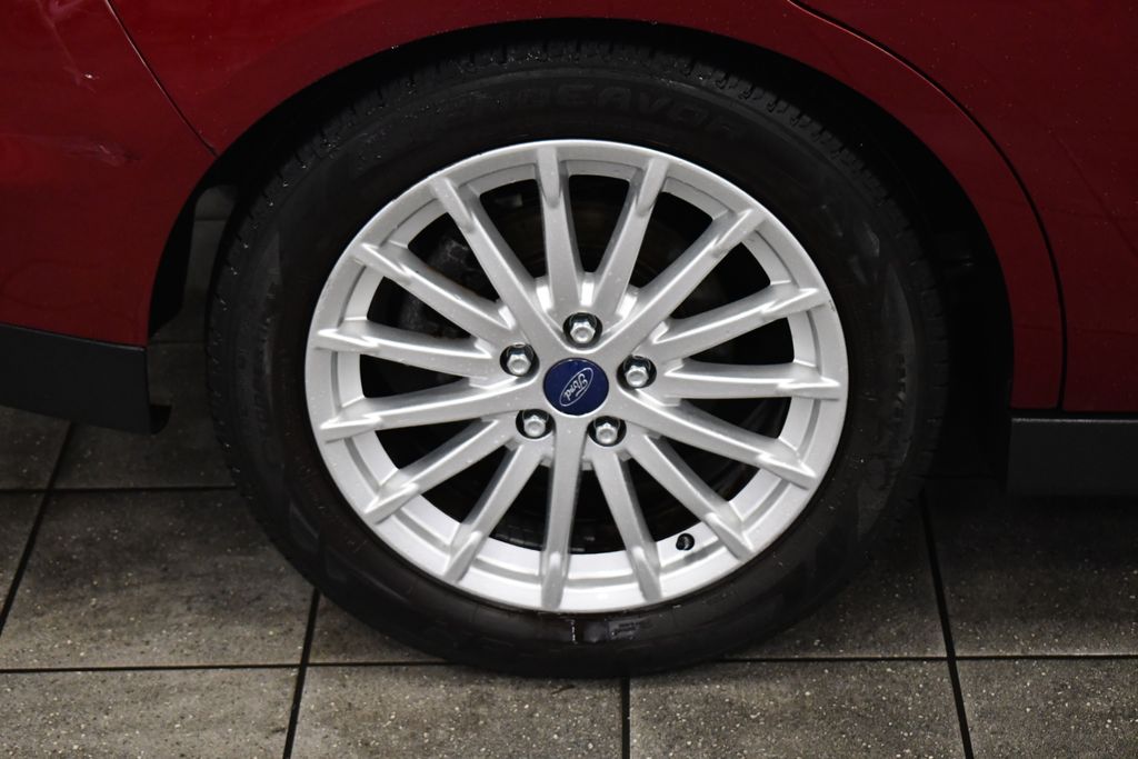 Thumbnail: 2013 Ford C-Max - 12