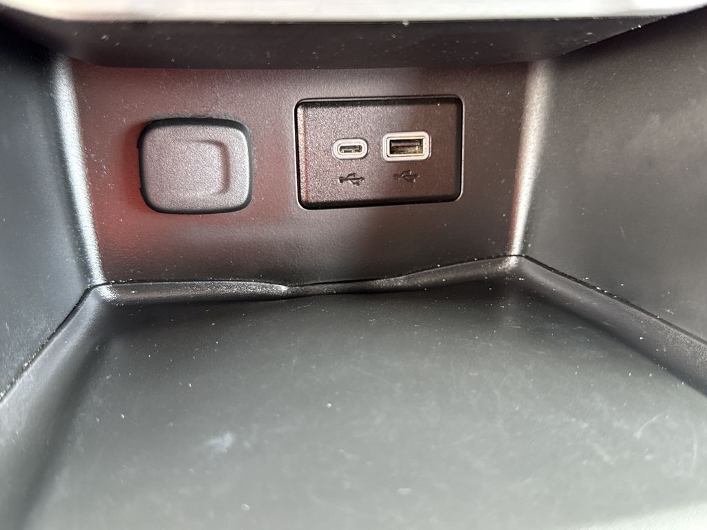 Used 2023 GMC Acadia SUV