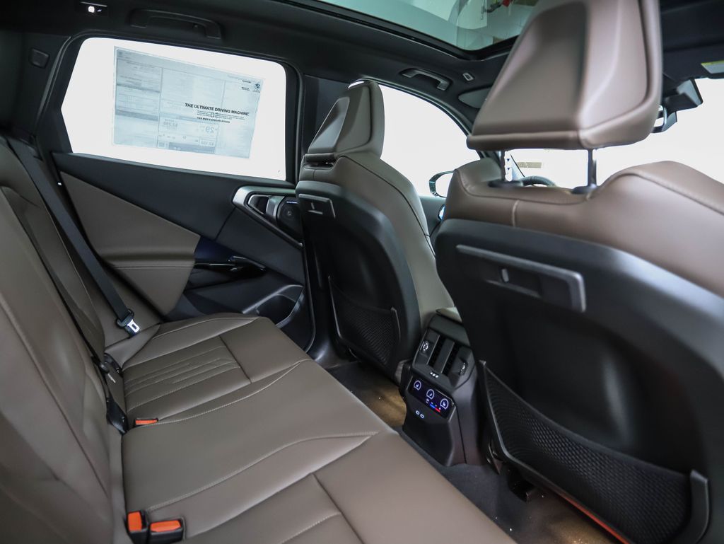 Thumbnail: 2026 BMW X3 - 25