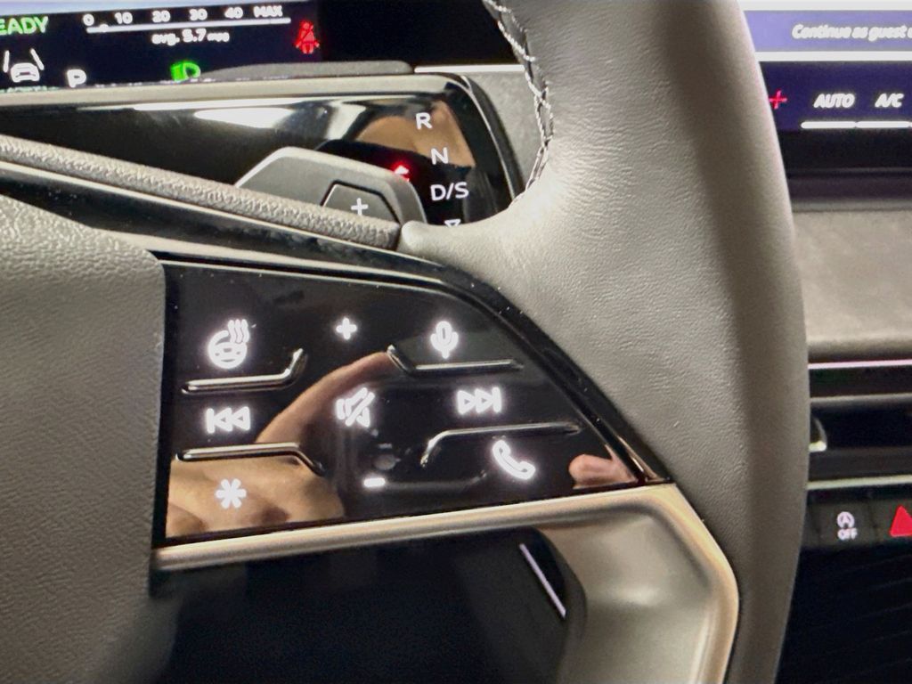 Thumbnail: 2026 Audi Q3 - 13