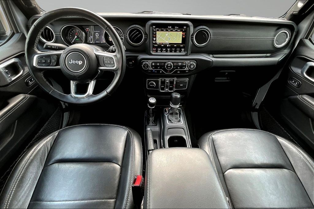 2023 Jeep Wrangler Sahara 4xe - 7