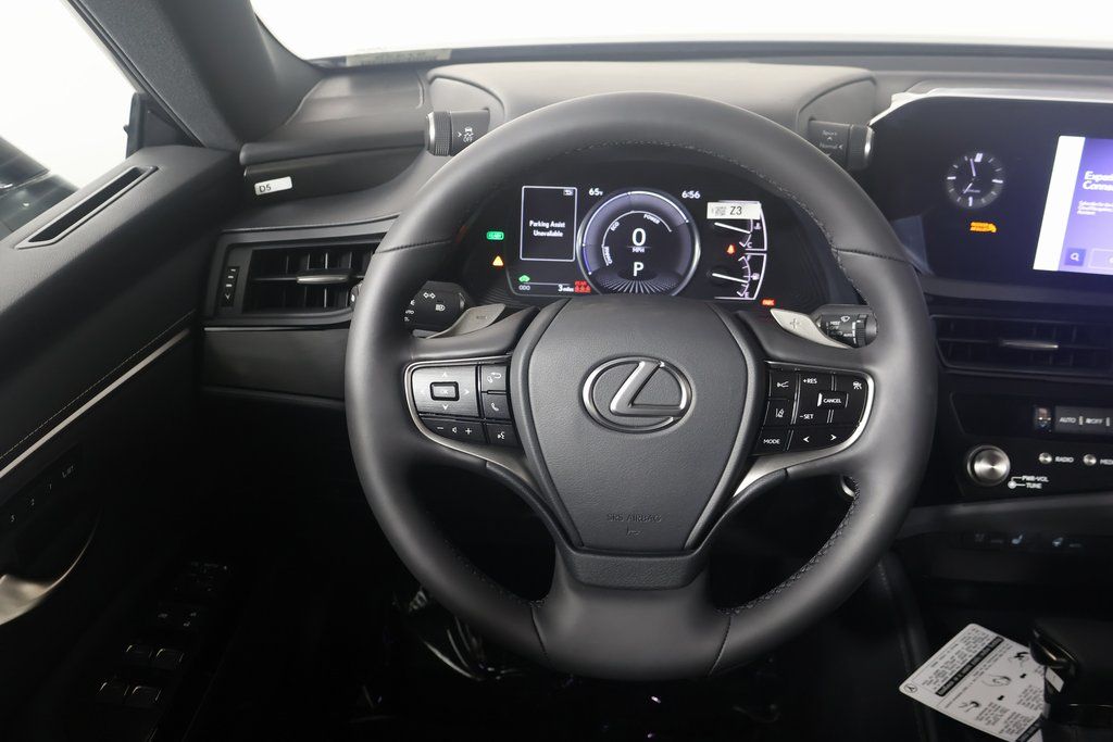 2024 Lexus ES Hybrid 300h 3