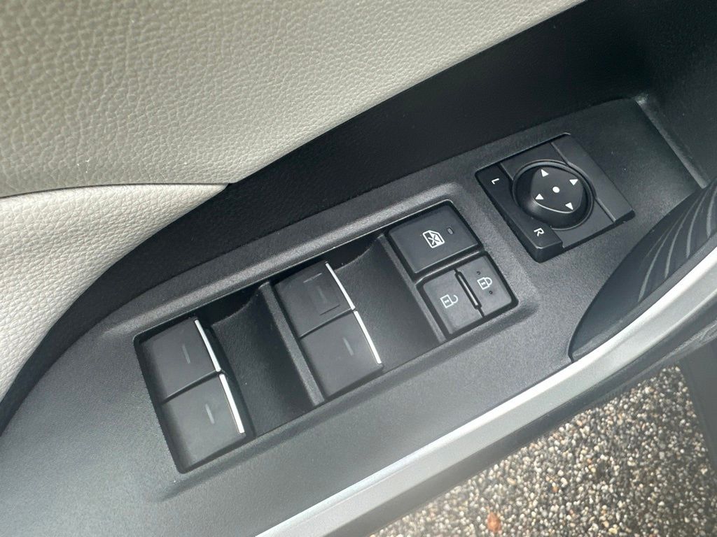 Used 2022 Toyota RAV4 SUV