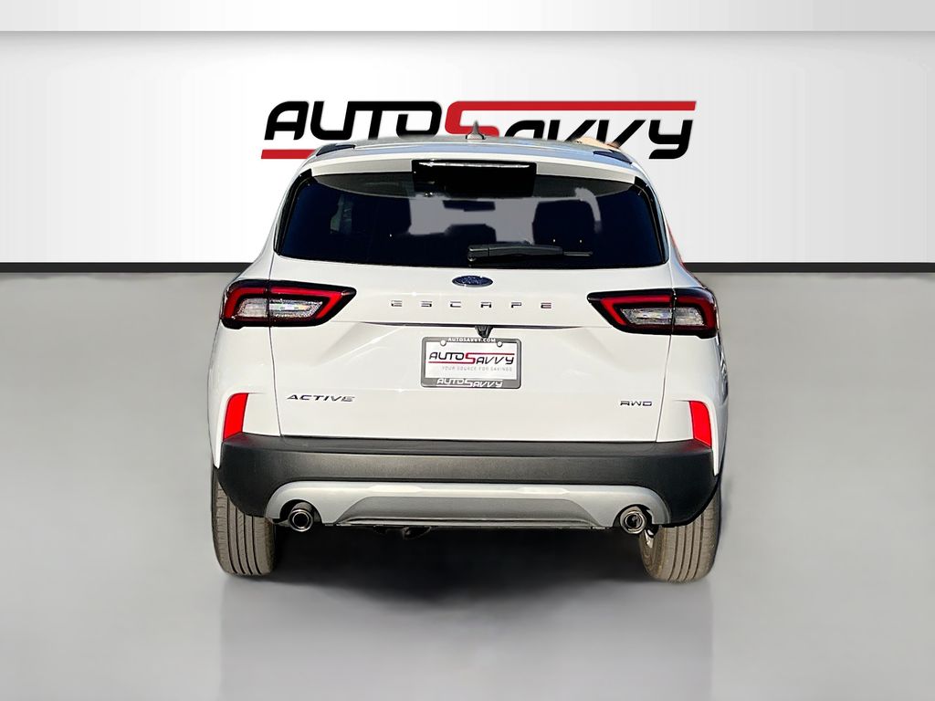 Used 2025 White Ford Active image 6