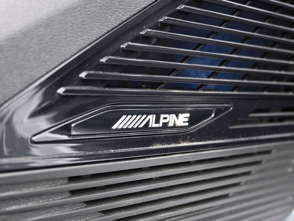 New 2026 Silver Zynith Clearcoat Jeep Overland image 27