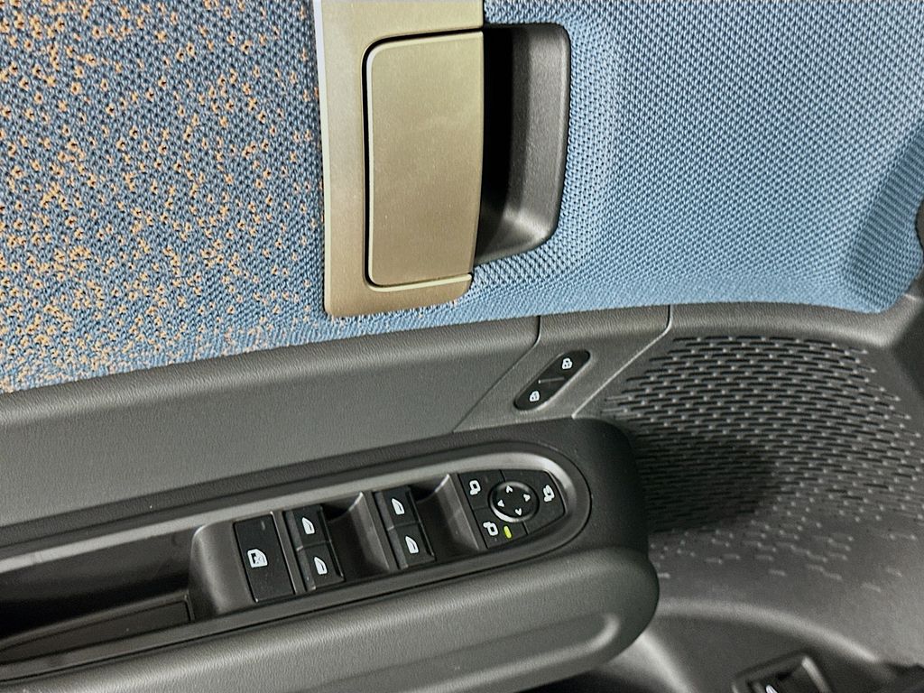 Thumbnail: 2026 MINI Cooper Countryman - 20