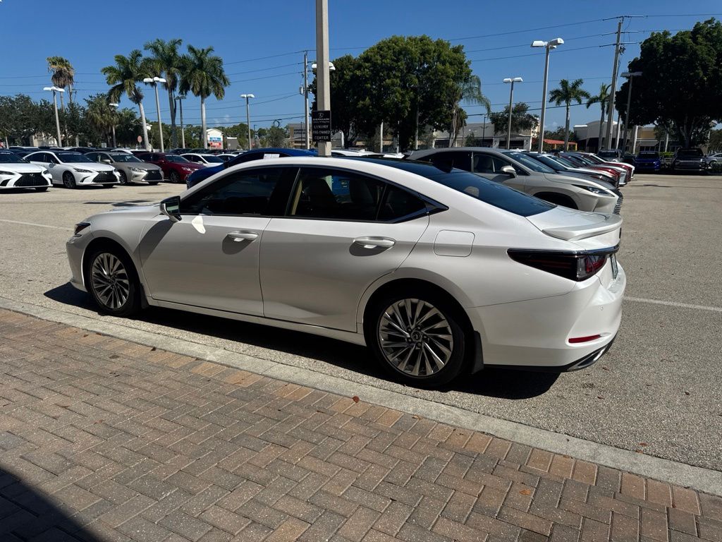 Certified Used 2022 White Lexus 350 Ultra Luxury image 9