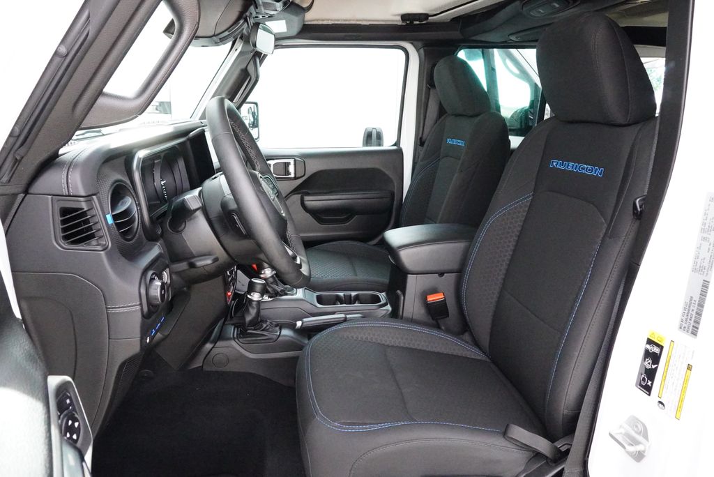 Used Car 2025 Jeep Wrangler  Rubicon 4xe For Sale Under $40,000 In Weatherford, Texas