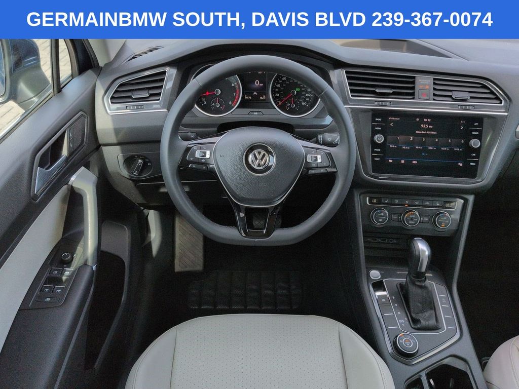 Used 2020 Blue Volkswagen 2.0T SE image 18
