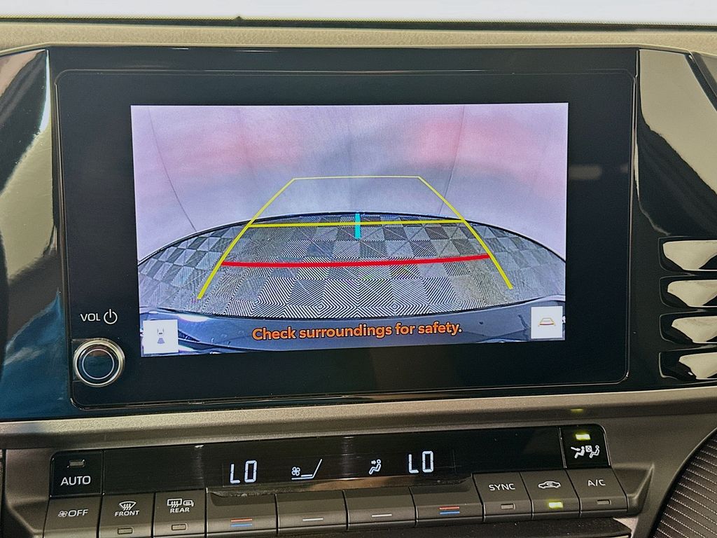 Thumbnail: 2025 Toyota Camry - 14