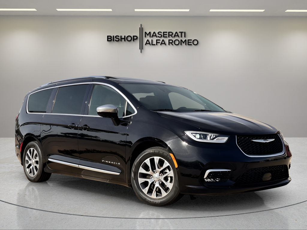 2025 Chrysler Pacifica Hybrid Pinnacle FWD