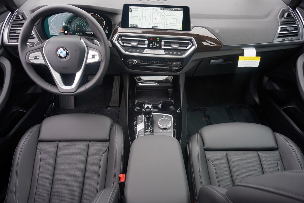 2024 BMW X3 sDrive30i 12