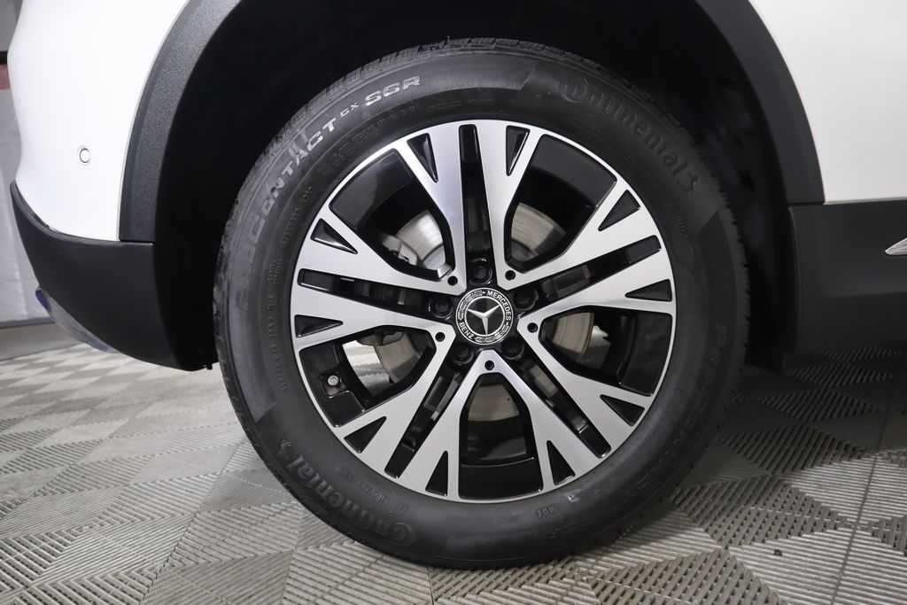 2025 Mercedes-Benz GLA 250 32