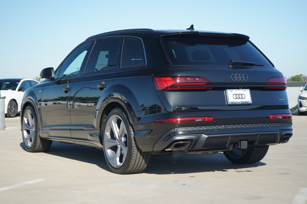 Thumbnail: 2026 Audi Q7 - 3