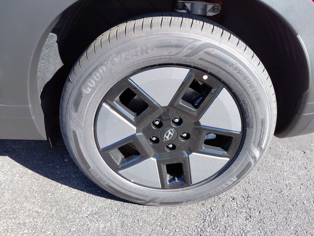 Thumbnail: 2026 Hyundai Santa Fe - 14