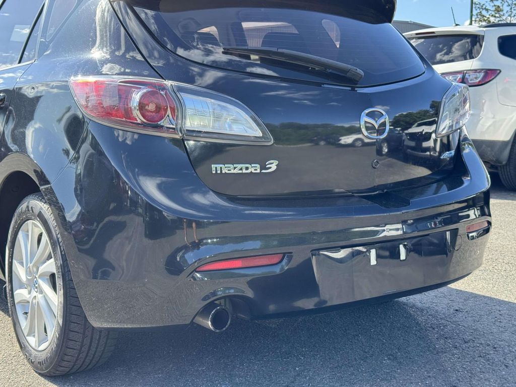 2013 Mazda MAZDA3 i Touring - Photo 11