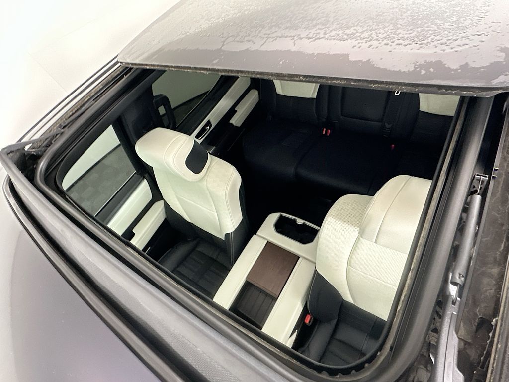 Thumbnail: 2023 Toyota Tundra - 22