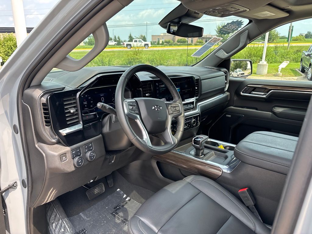 Used 2024 Chevrolet Silverado 1500 Truck