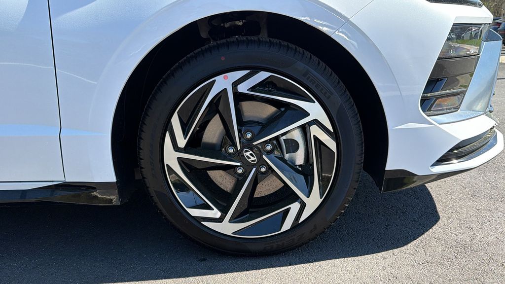New 2026 White Hyundai SEL Sport image 14