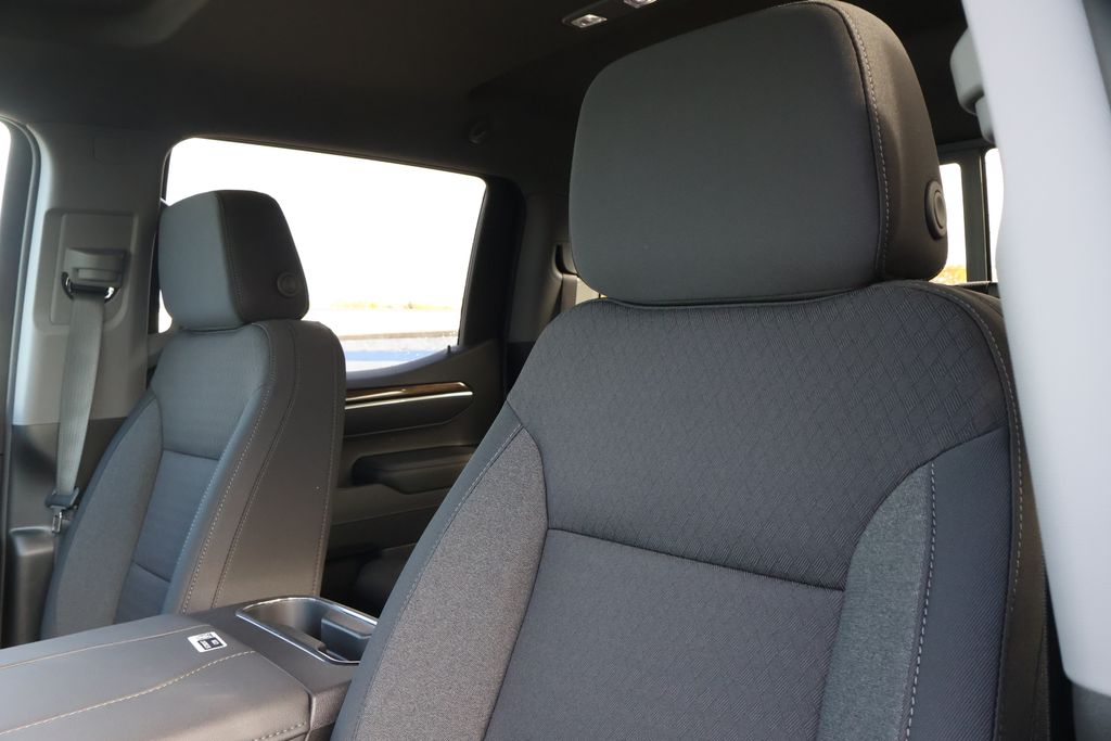 Thumbnail: 2026 Chevrolet Silverado 1500 - 15