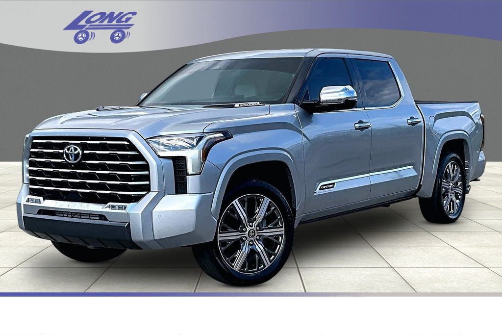 2022 Toyota Tundra Hybrid 