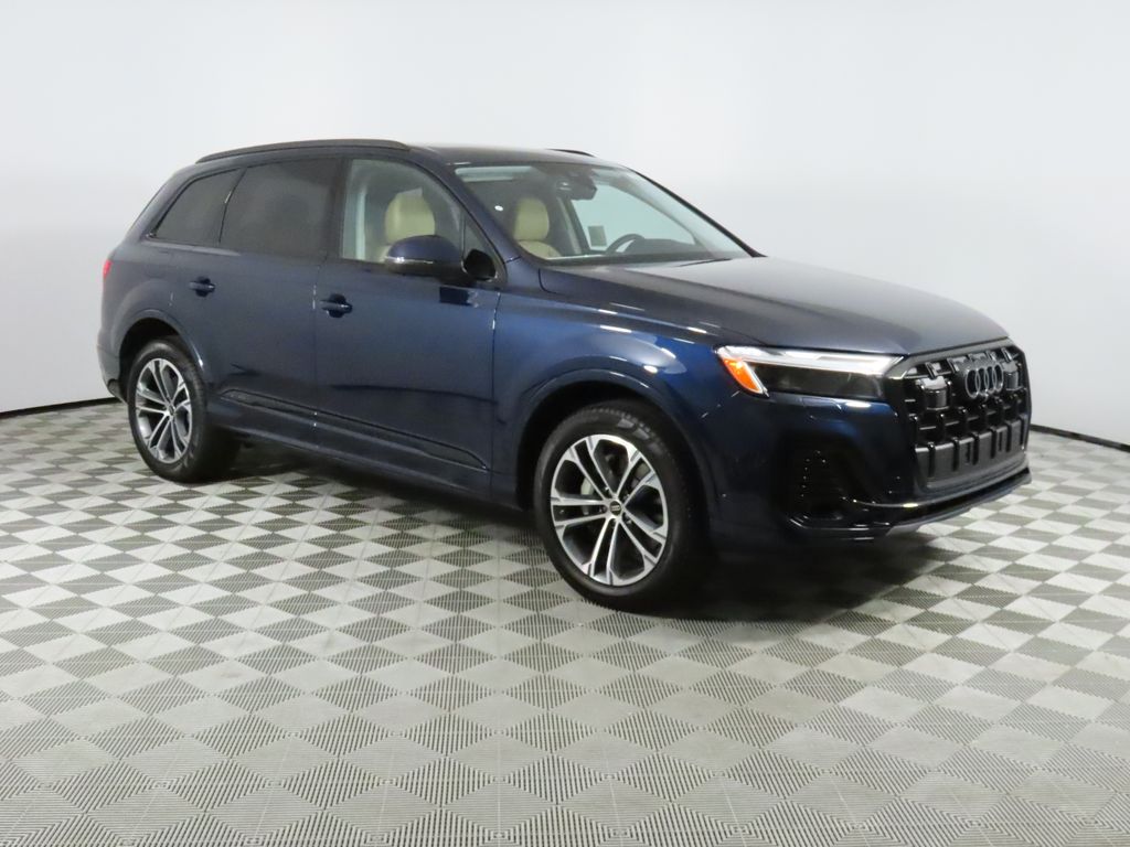 Thumbnail: 2026 Audi Q7 - 7